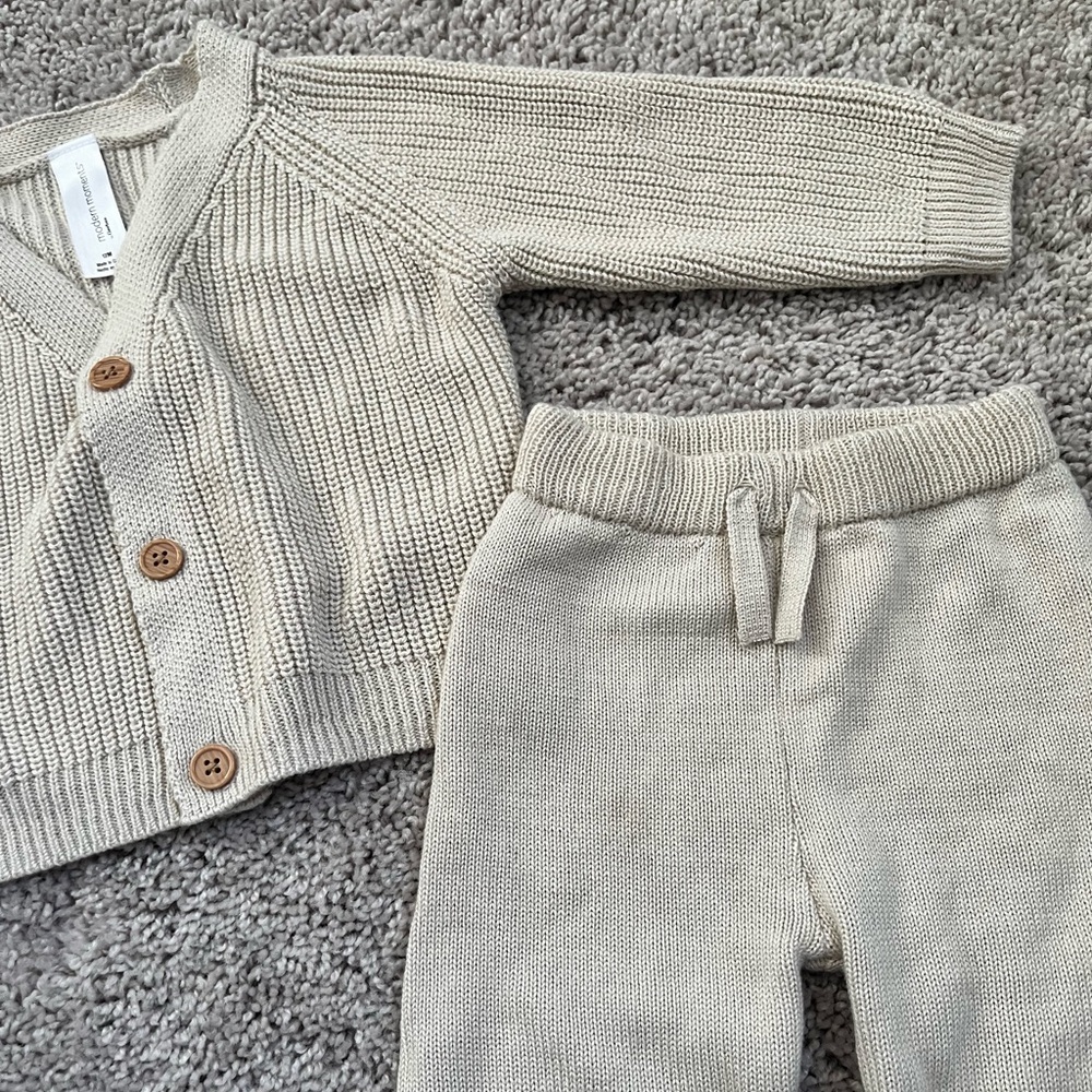Matching set - Picture 4 of 4